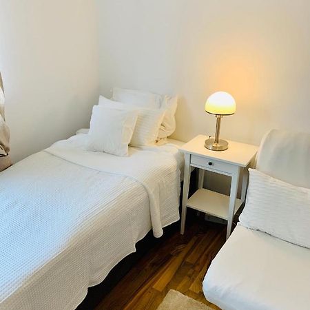 Top Renoviertes Apartement In Bester Lage Von Homburg- 5 Fussminuten Zur Uniklinik 洪堡 外观 照片